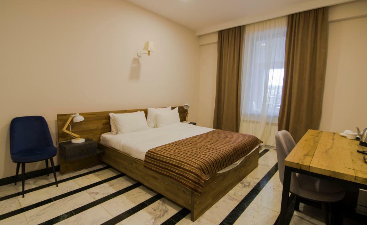 Boutique Hotel "Biotel" Tsqnet'i Екстер'єр фото