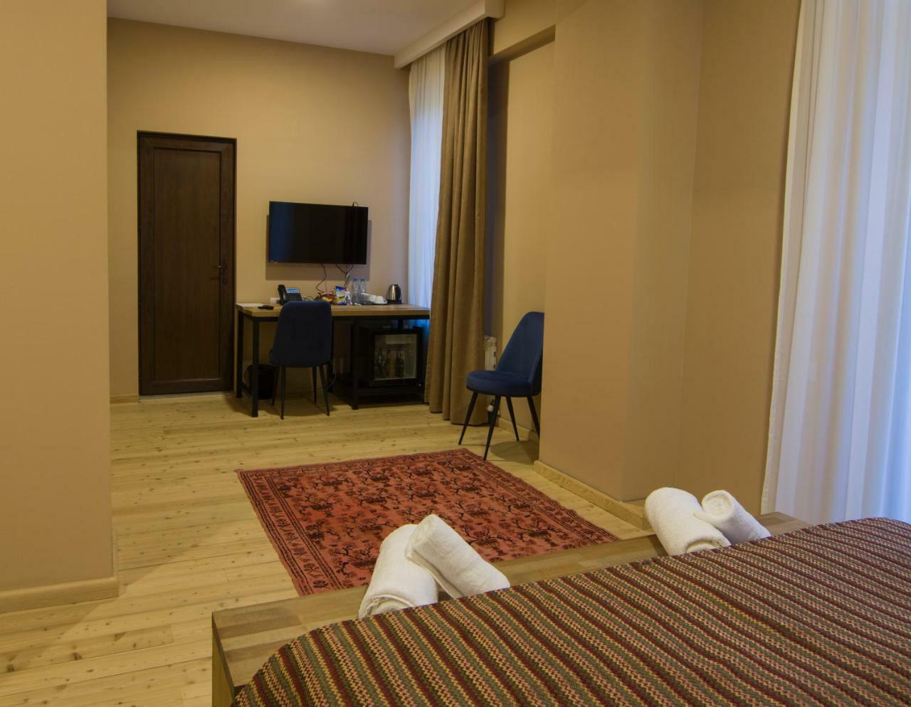 Boutique Hotel "Biotel" Tsqnet'i Екстер'єр фото